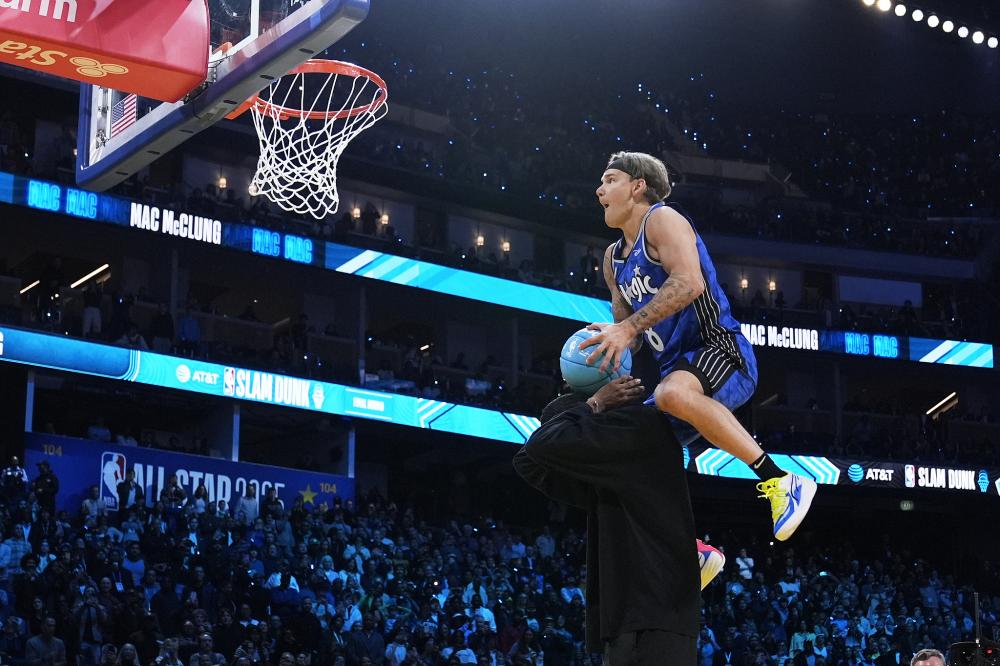 跌宕起伏且 跌宕起伏且