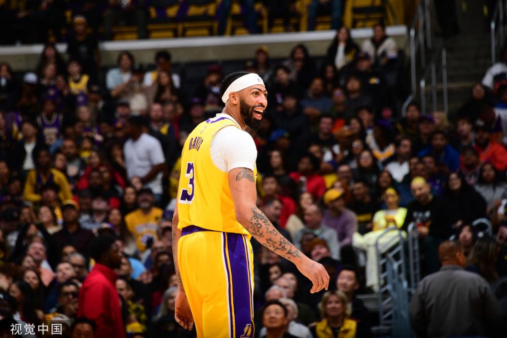 场地移动为 场地移动为