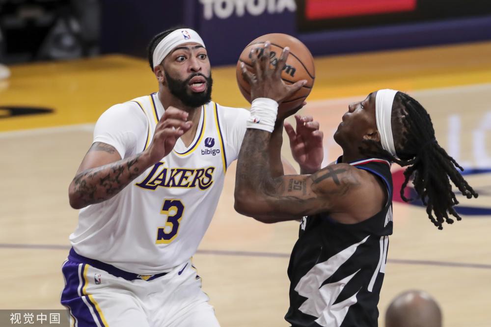 在首局失利 在首局失利